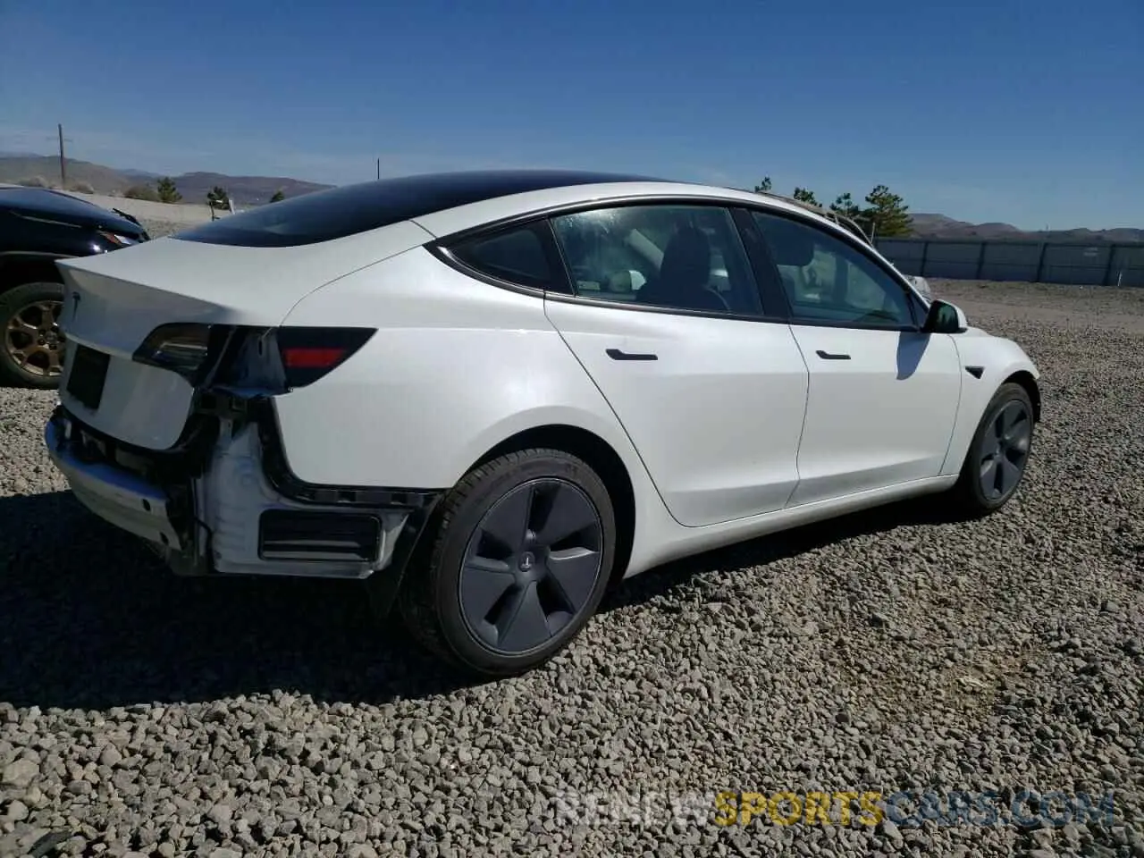 3 fotografías del automóvil dañado 5YJ3E1EA6NF126460 TESLA MODEL 3 2022