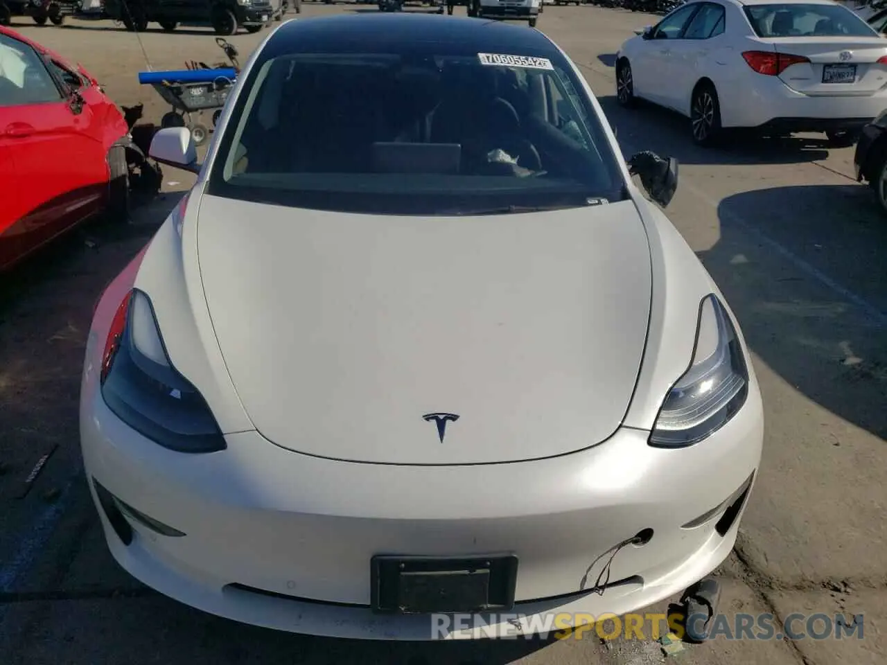 5 fotografías del automóvil dañado 5YJ3E1EA6NF145526 TESLA MODEL 3 2022