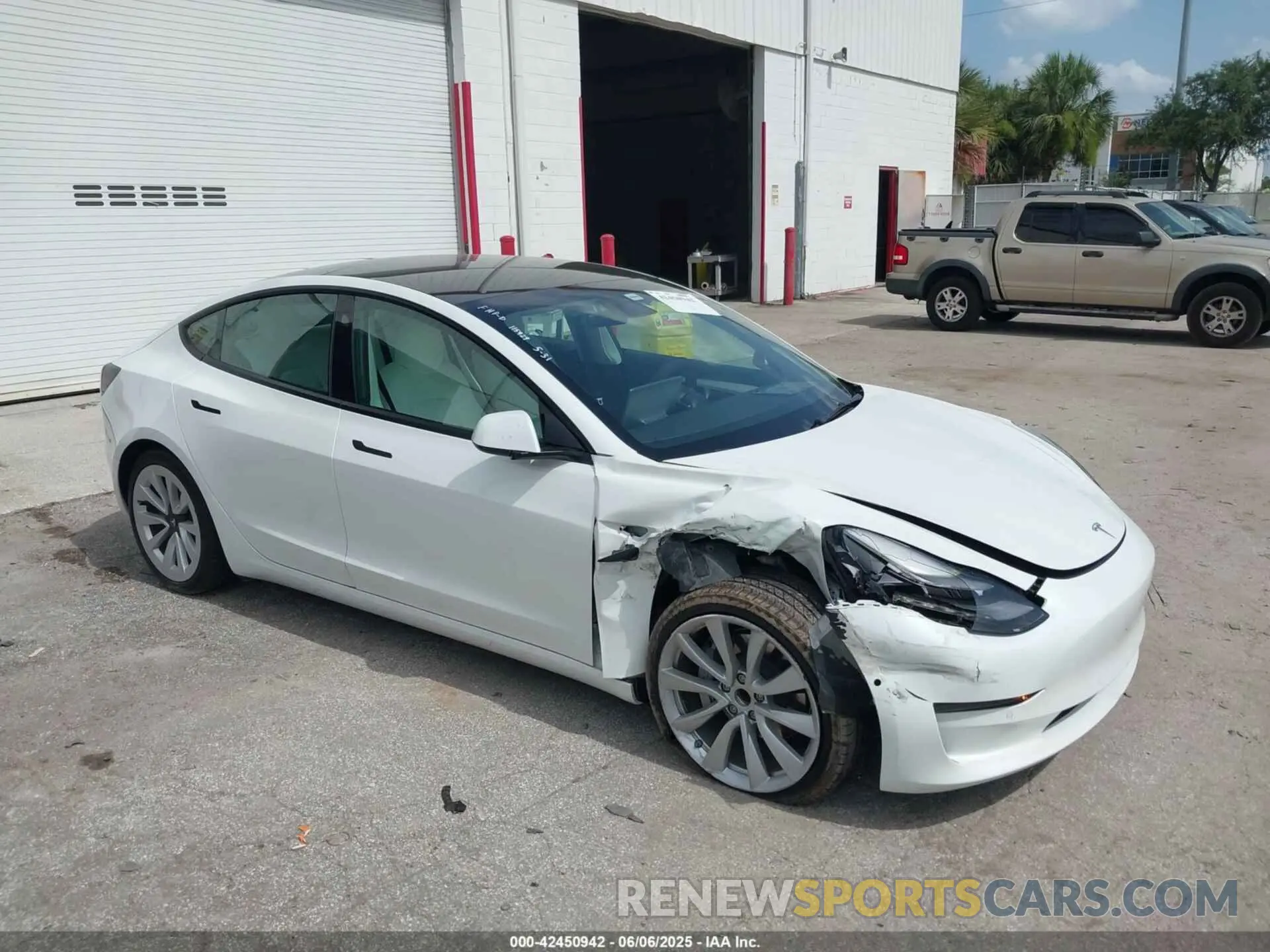 6 fotografías del automóvil dañado 5YJ3E1EA6NF153853 TESLA MODEL 3 2022
