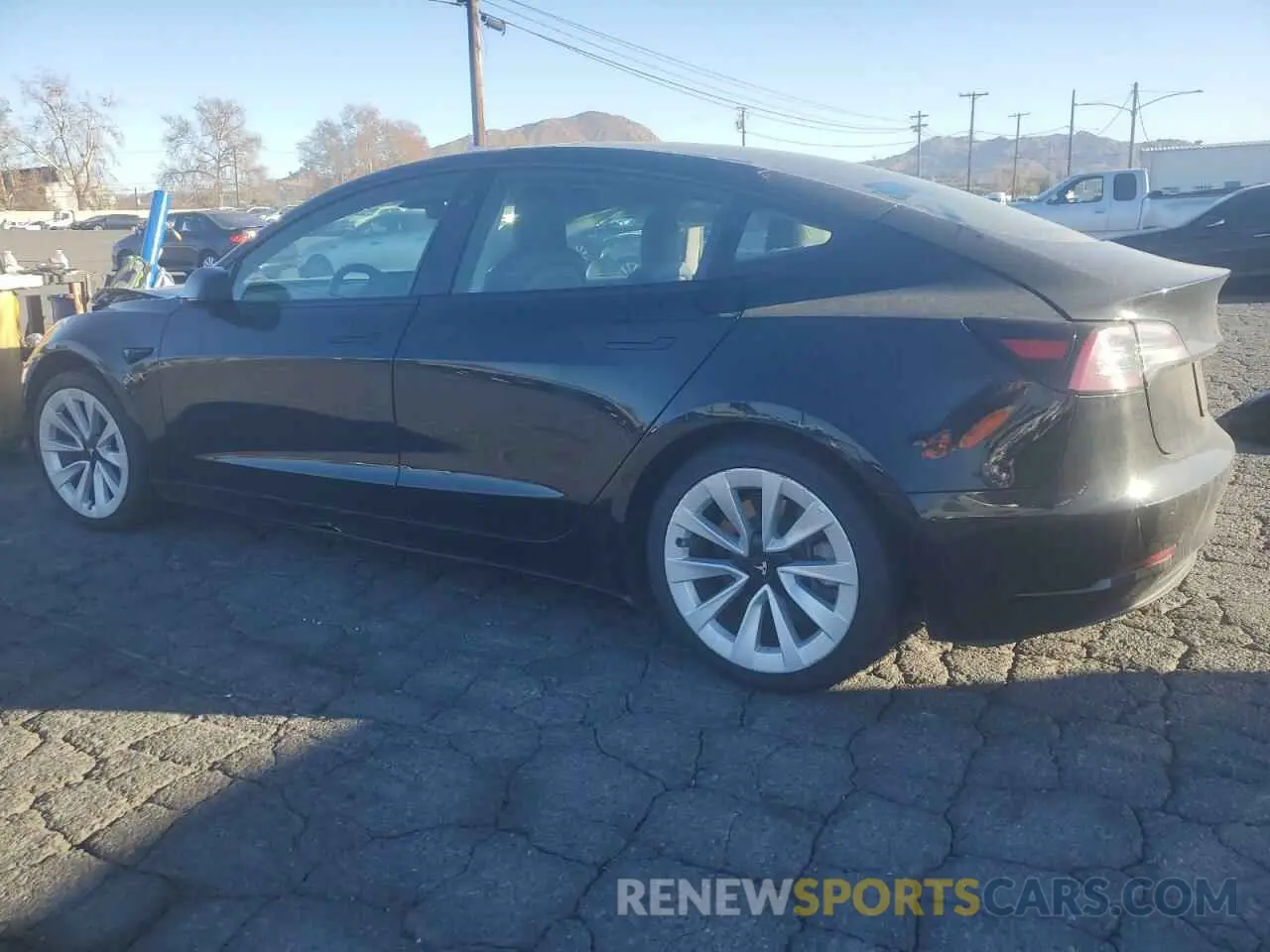 2 fotografías del automóvil dañado 5YJ3E1EA6NF187095 TESLA MODEL 3 2022