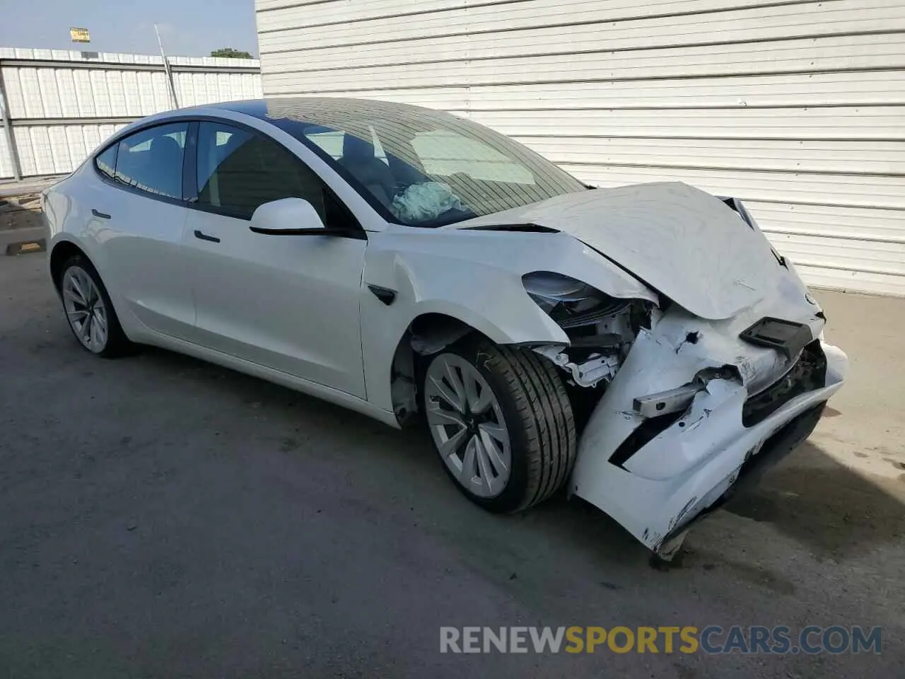 4 fotografías del automóvil dañado 5YJ3E1EA6NF189302 TESLA MODEL 3 2022