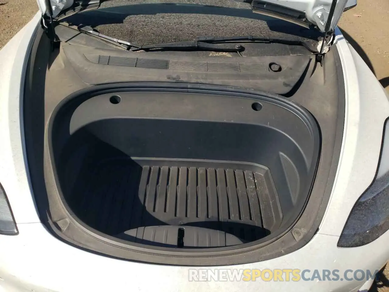11 fotografías del automóvil dañado 5YJ3E1EA6NF231046 TESLA MODEL 3 2022