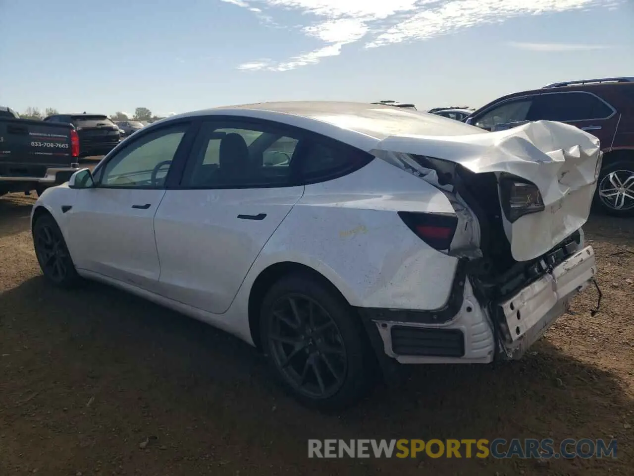 2 fotografías del automóvil dañado 5YJ3E1EA6NF231046 TESLA MODEL 3 2022