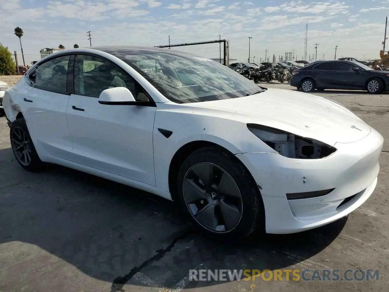 4 fotografías del automóvil dañado 5YJ3E1EA6NF331051 TESLA MODEL 3 2022