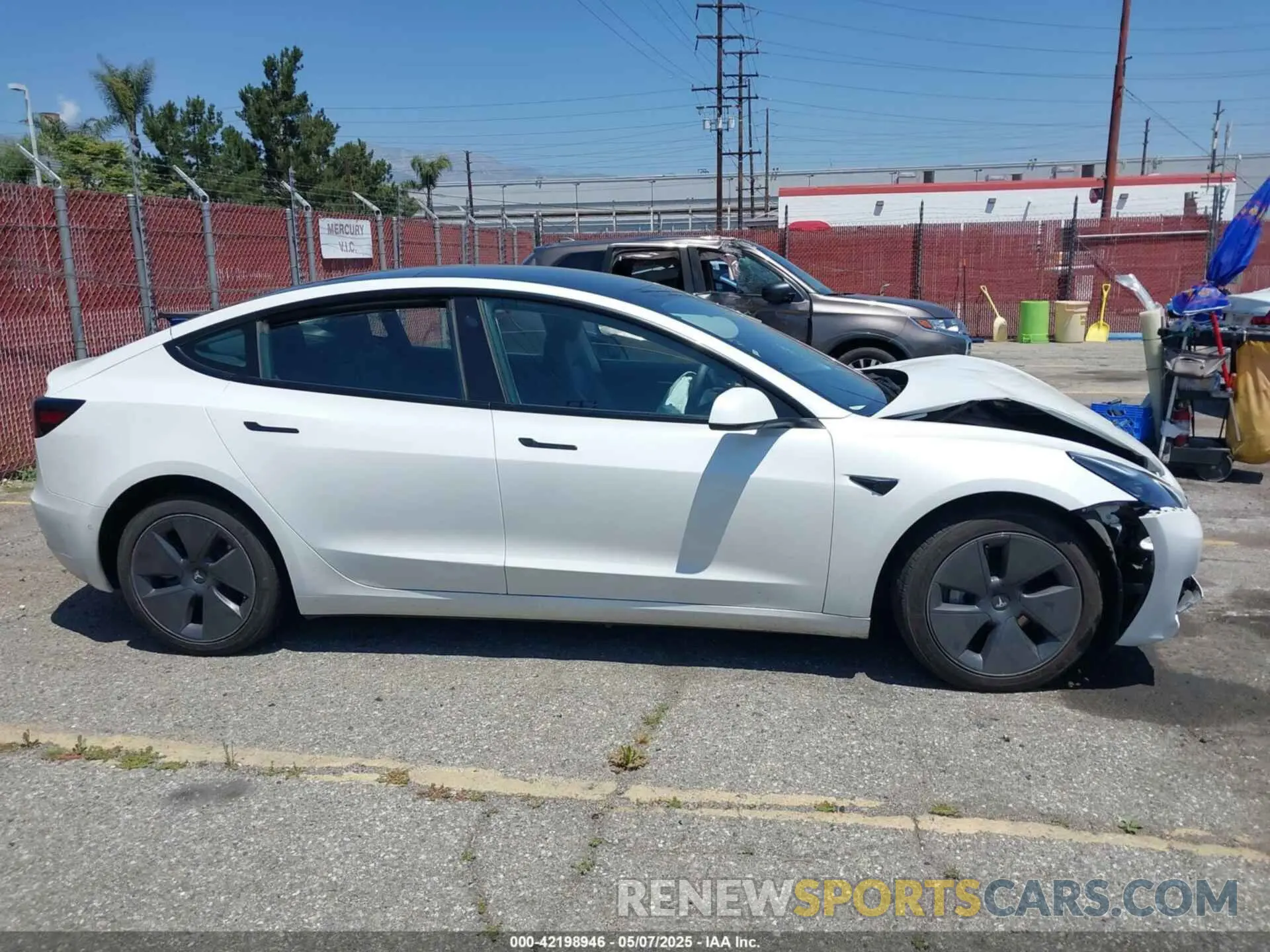 13 fotografías del automóvil dañado 5YJ3E1EA6NF332281 TESLA MODEL 3 2022