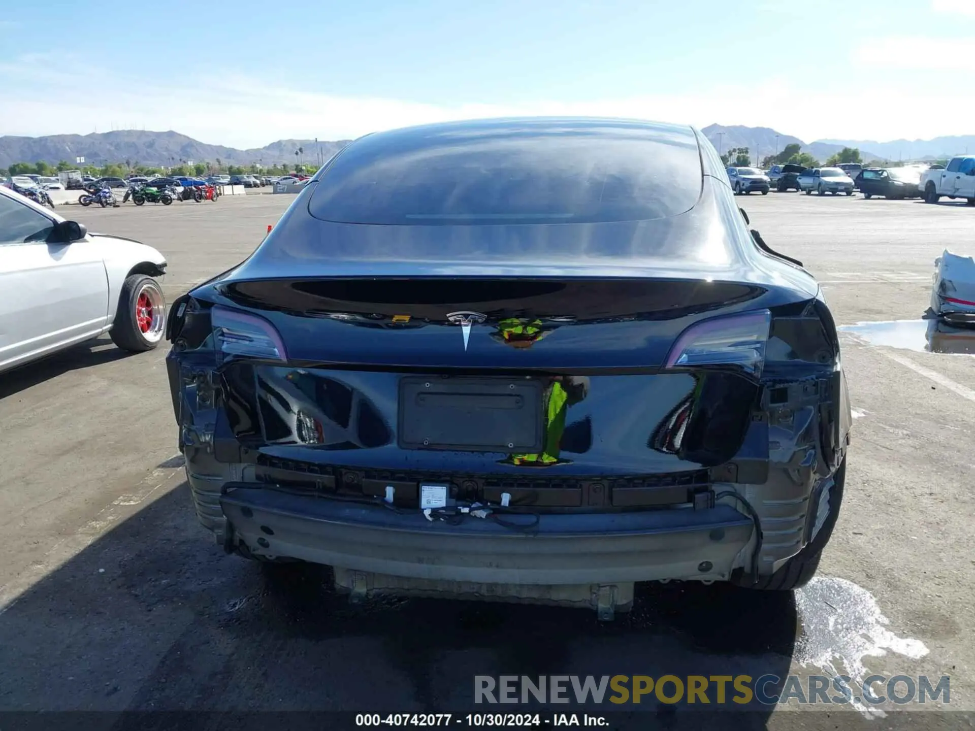 15 fotografías del automóvil dañado 5YJ3E1EA6NF352191 TESLA MODEL 3 2022