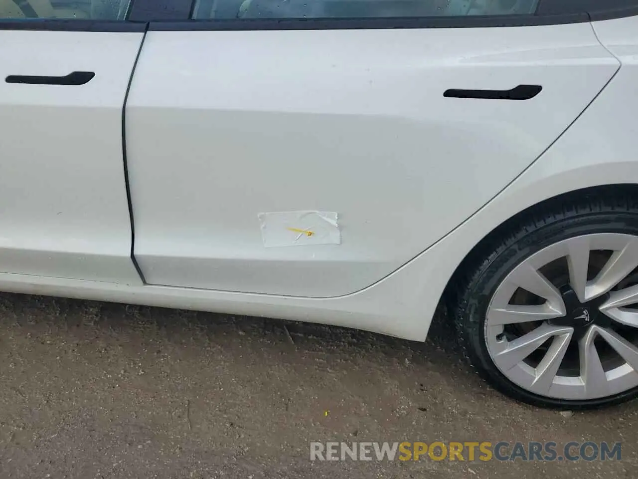 12 fotografías del automóvil dañado 5YJ3E1EA6NF368696 TESLA MODEL 3 2022
