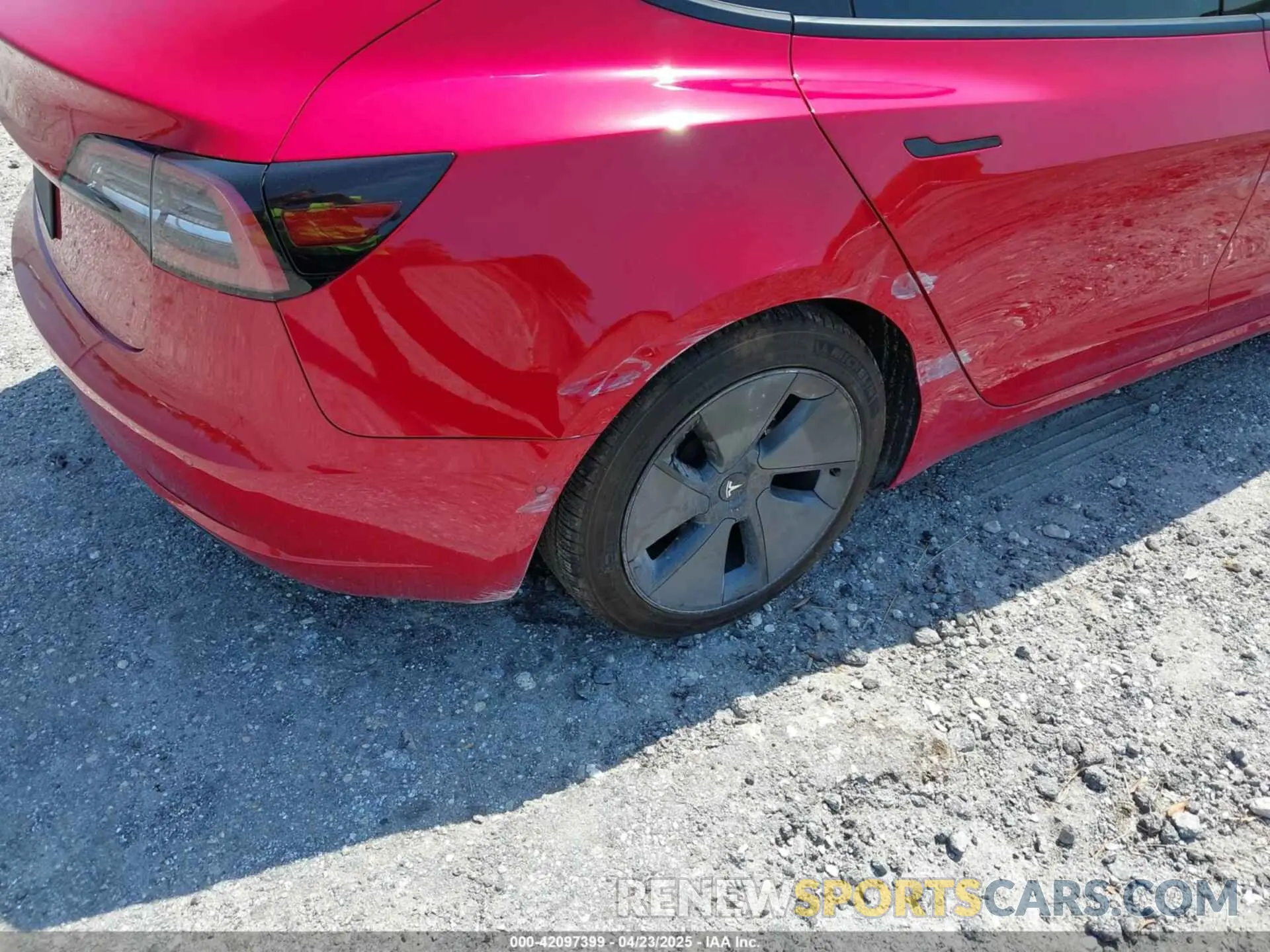22 fotografías del automóvil dañado 5YJ3E1EA7NF152114 TESLA MODEL 3 2022