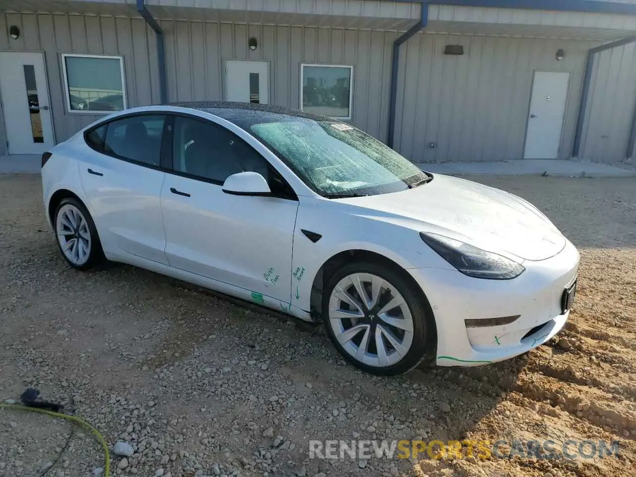 4 fotografías del automóvil dañado 5YJ3E1EA7NF184741 TESLA MODEL 3 2022