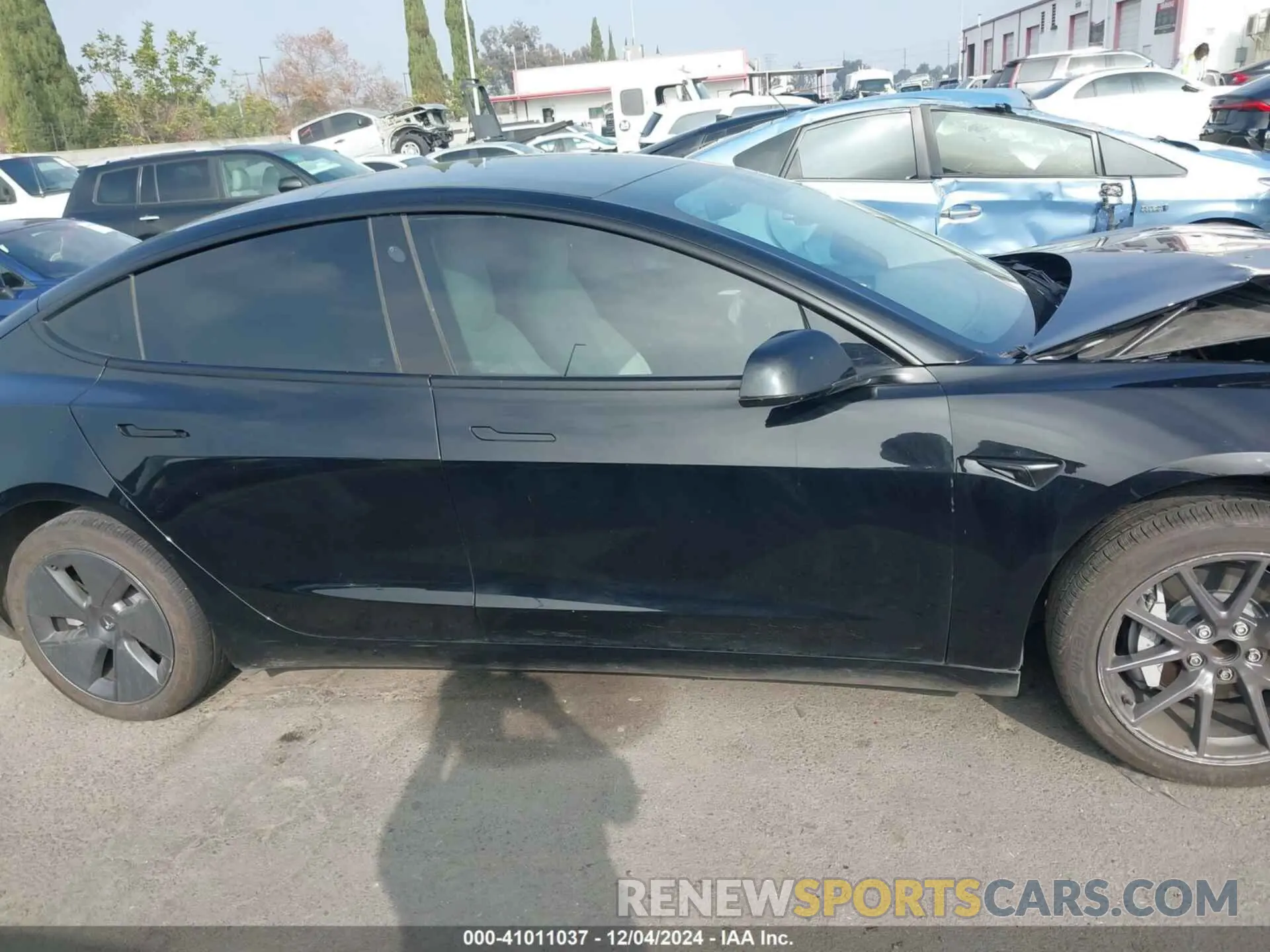 13 fotografías del automóvil dañado 5YJ3E1EA7NF248339 TESLA MODEL 3 2022