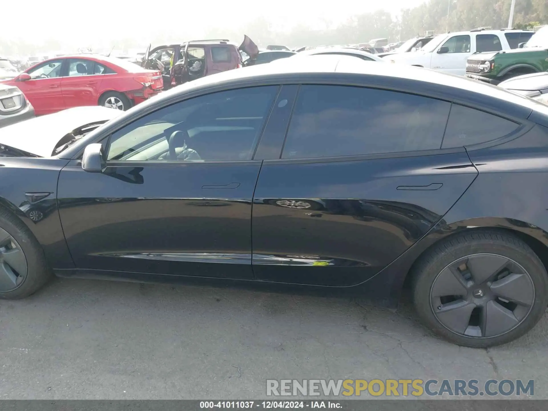 14 fotografías del automóvil dañado 5YJ3E1EA7NF248339 TESLA MODEL 3 2022
