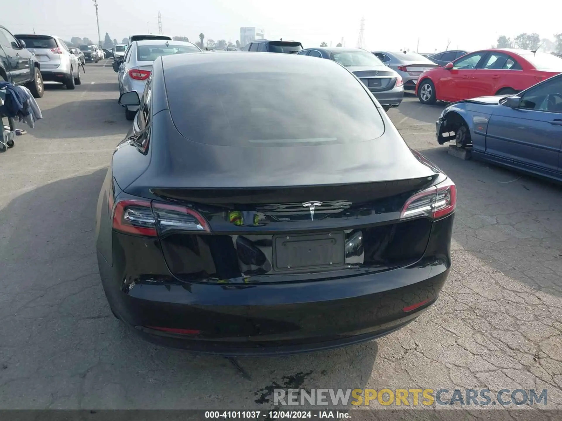 16 fotografías del automóvil dañado 5YJ3E1EA7NF248339 TESLA MODEL 3 2022