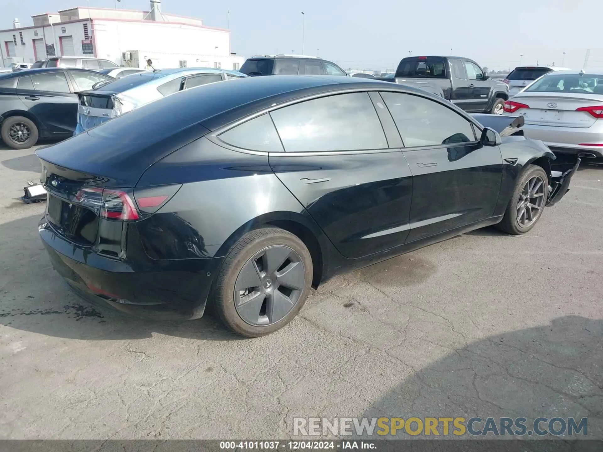 4 fotografías del automóvil dañado 5YJ3E1EA7NF248339 TESLA MODEL 3 2022
