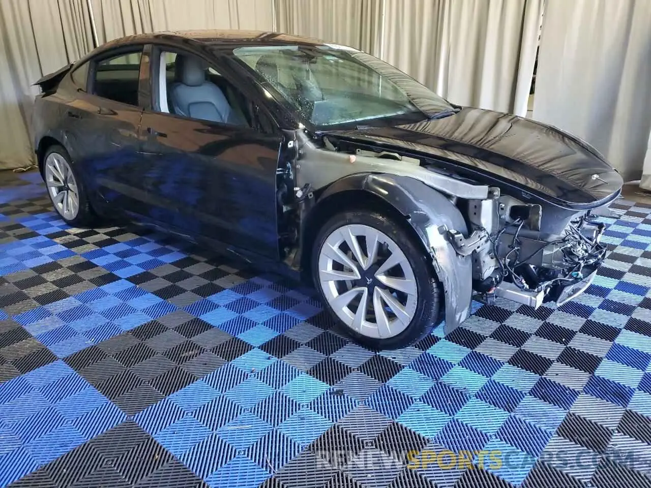 4 fotografías del automóvil dañado 5YJ3E1EA7NF287044 TESLA MODEL 3 2022