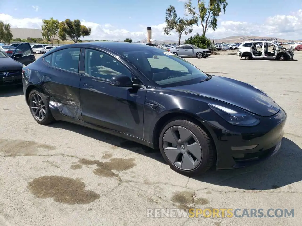 4 fotografías del automóvil dañado 5YJ3E1EA7NF301895 TESLA MODEL 3 2022