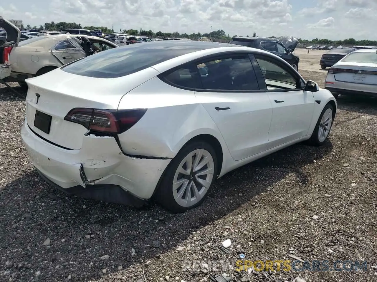 3 fotografías del automóvil dañado 5YJ3E1EA7NF340759 TESLA MODEL 3 2022