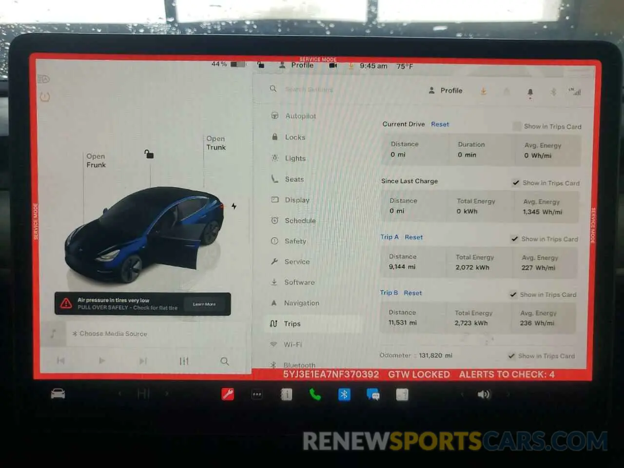 9 fotografías del automóvil dañado 5YJ3E1EA7NF370392 TESLA MODEL 3 2022