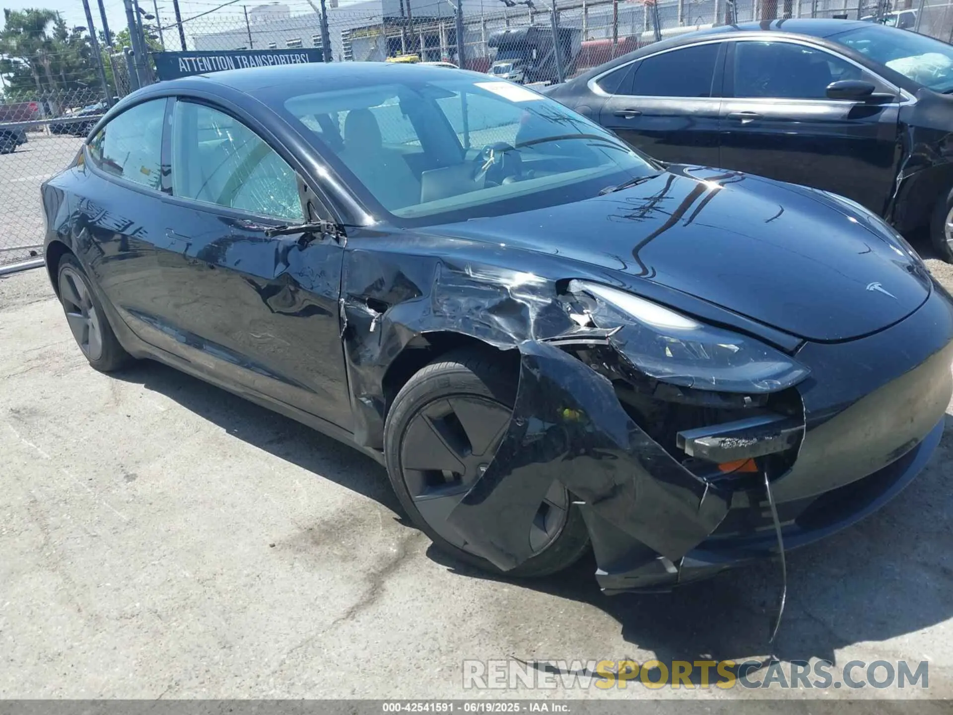 6 fotografías del automóvil dañado 5YJ3E1EA7NF373647 TESLA MODEL 3 2022