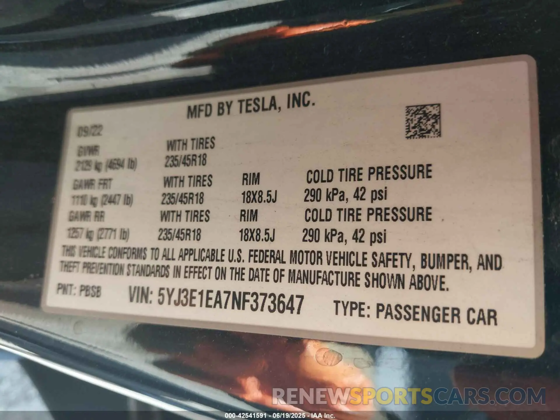 9 fotografías del automóvil dañado 5YJ3E1EA7NF373647 TESLA MODEL 3 2022