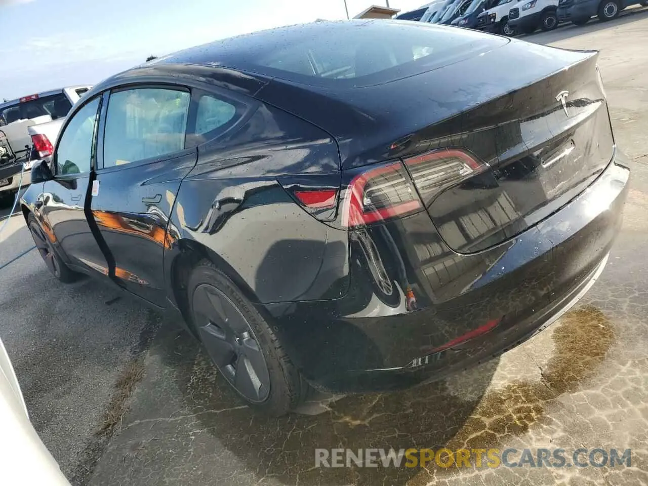 2 fotografías del automóvil dañado 5YJ3E1EA8NF120675 TESLA MODEL 3 2022
