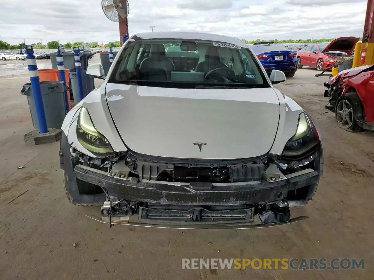 5 fotografías del automóvil dañado 5YJ3E1EA8NF187597 TESLA MODEL 3 2022