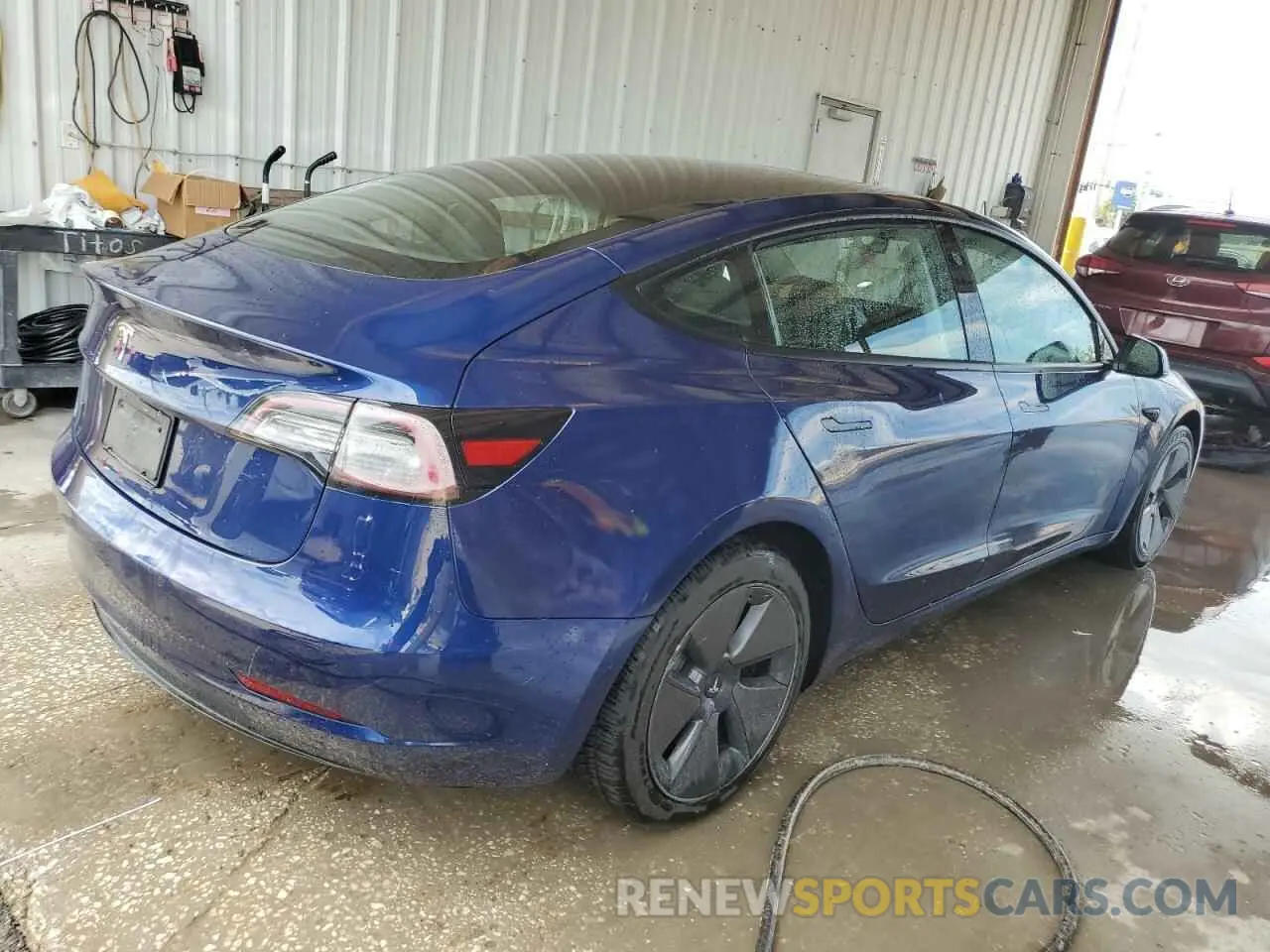 3 fotografías del automóvil dañado 5YJ3E1EA8NF189947 TESLA MODEL 3 2022
