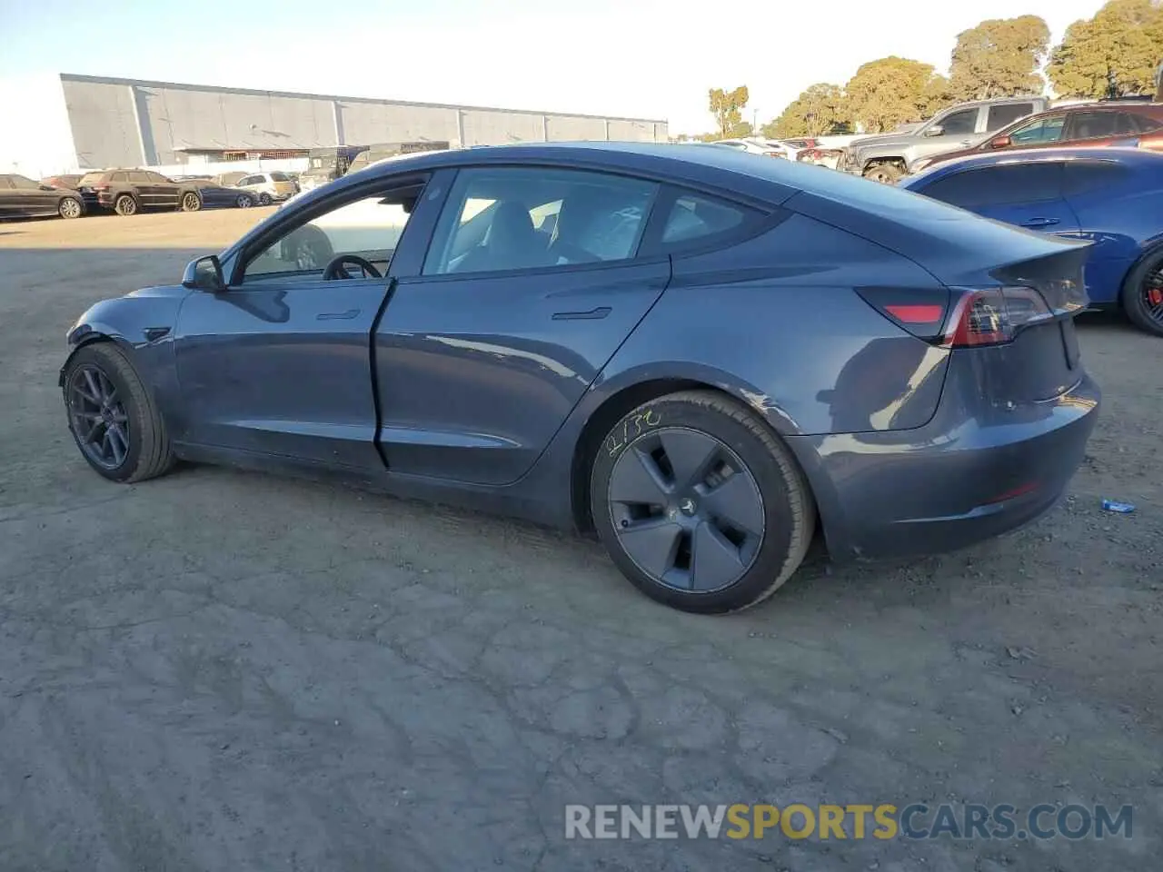 2 fotografías del automóvil dañado 5YJ3E1EA8NF201711 TESLA MODEL 3 2022