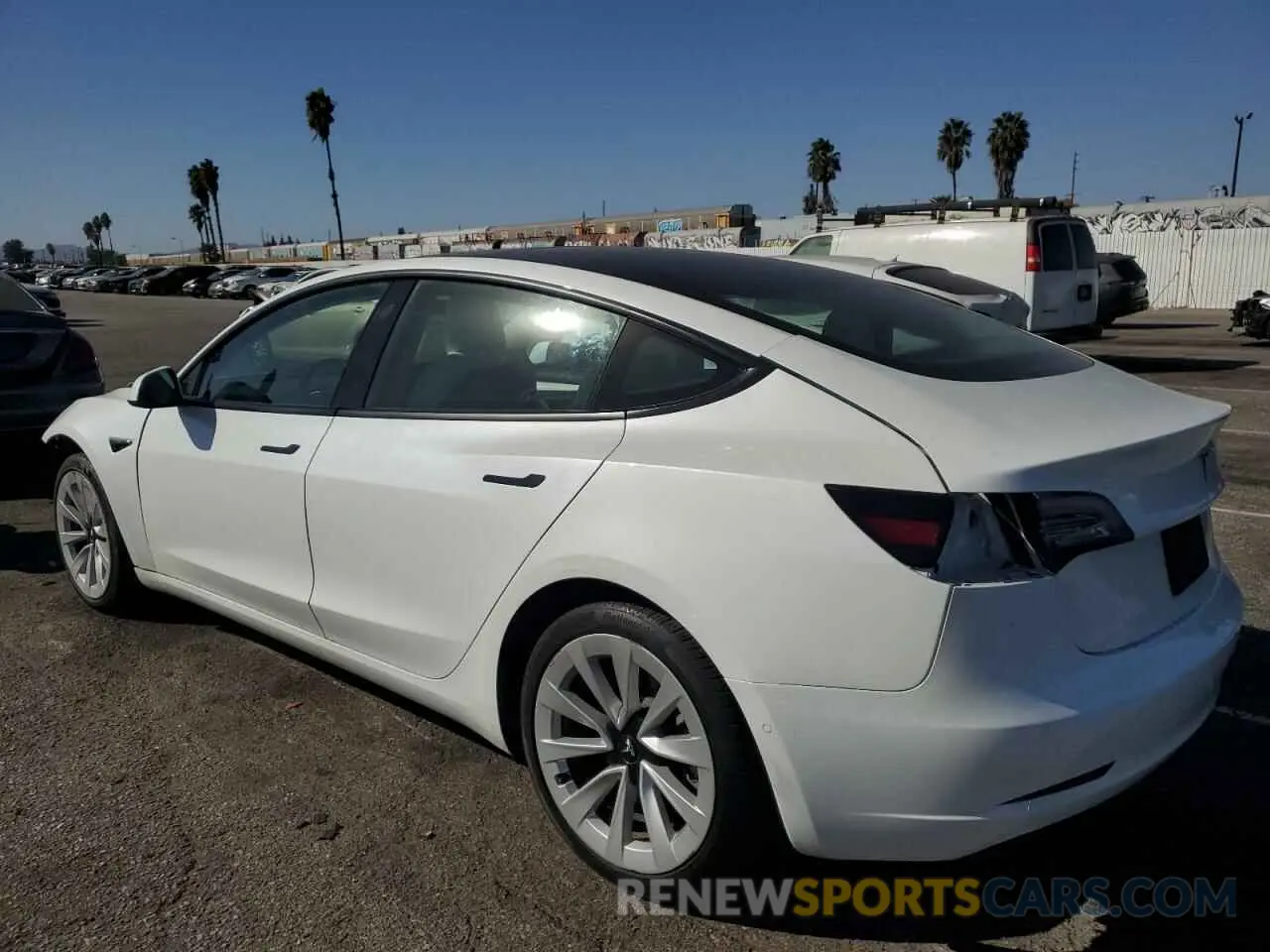 2 fotografías del automóvil dañado 5YJ3E1EA8NF244929 TESLA MODEL 3 2022