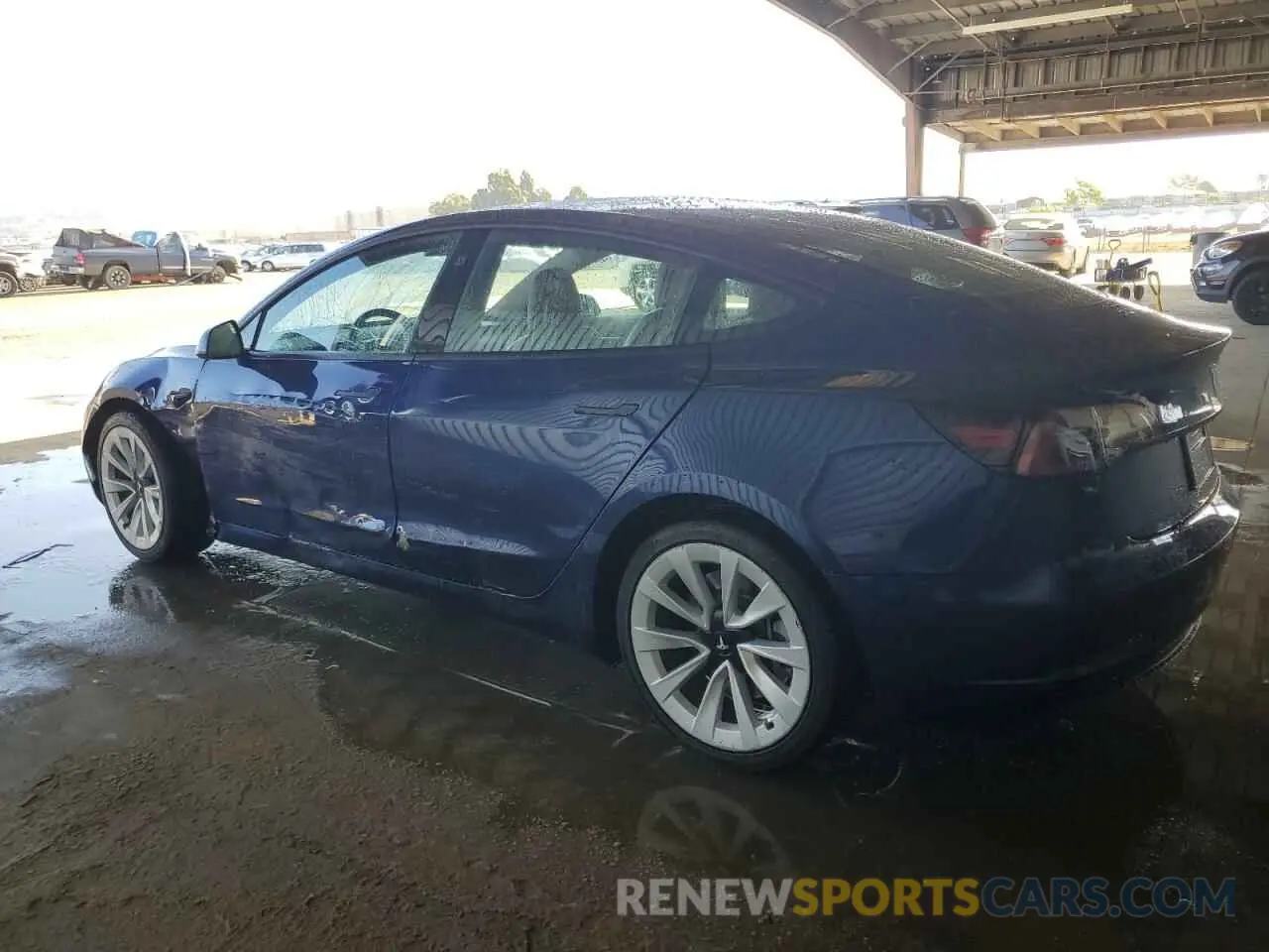 2 fotografías del automóvil dañado 5YJ3E1EA8NF304465 TESLA MODEL 3 2022