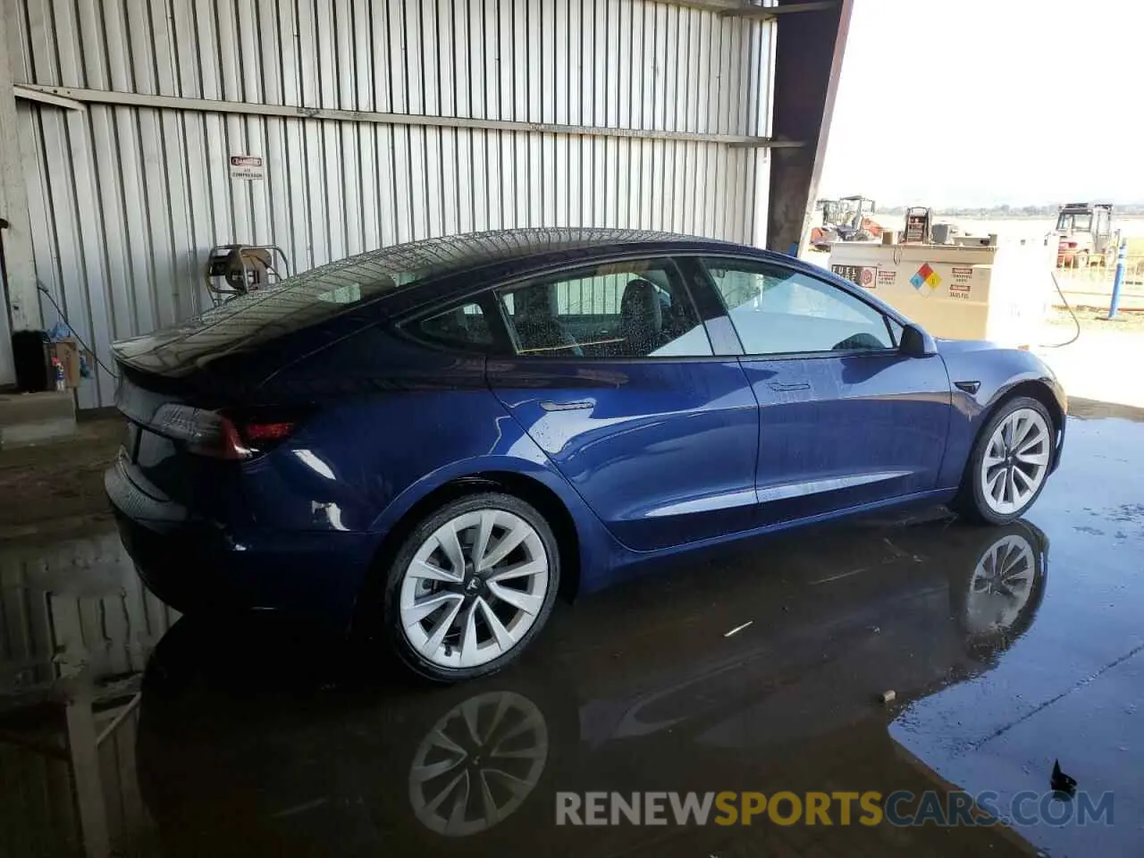 3 fotografías del automóvil dañado 5YJ3E1EA8NF304465 TESLA MODEL 3 2022