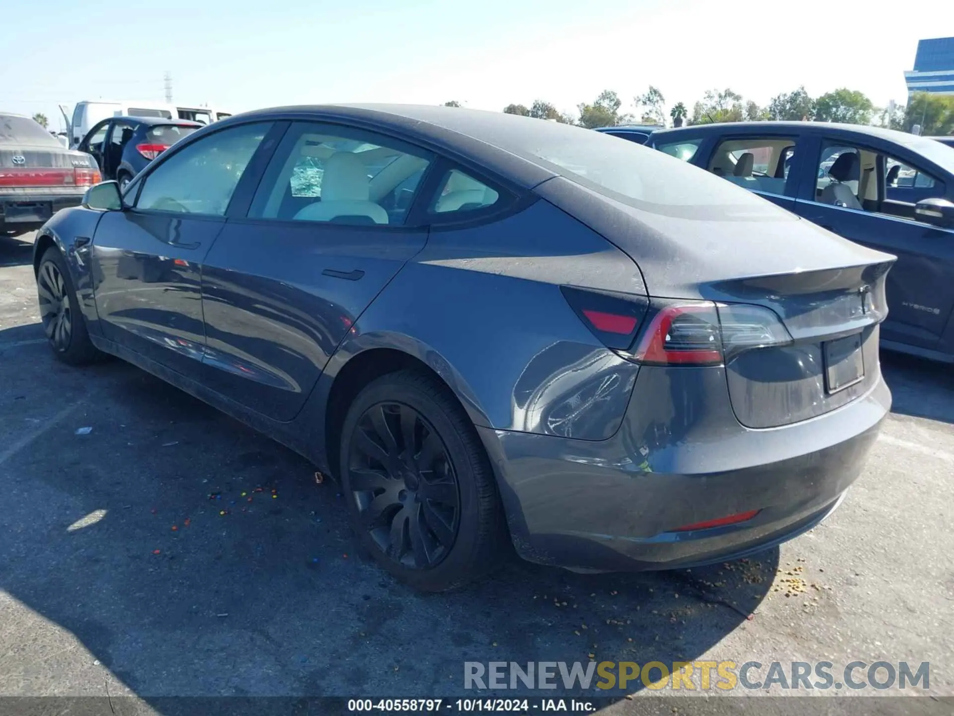 3 fotografías del automóvil dañado 5YJ3E1EA8NF357943 TESLA MODEL 3 2022