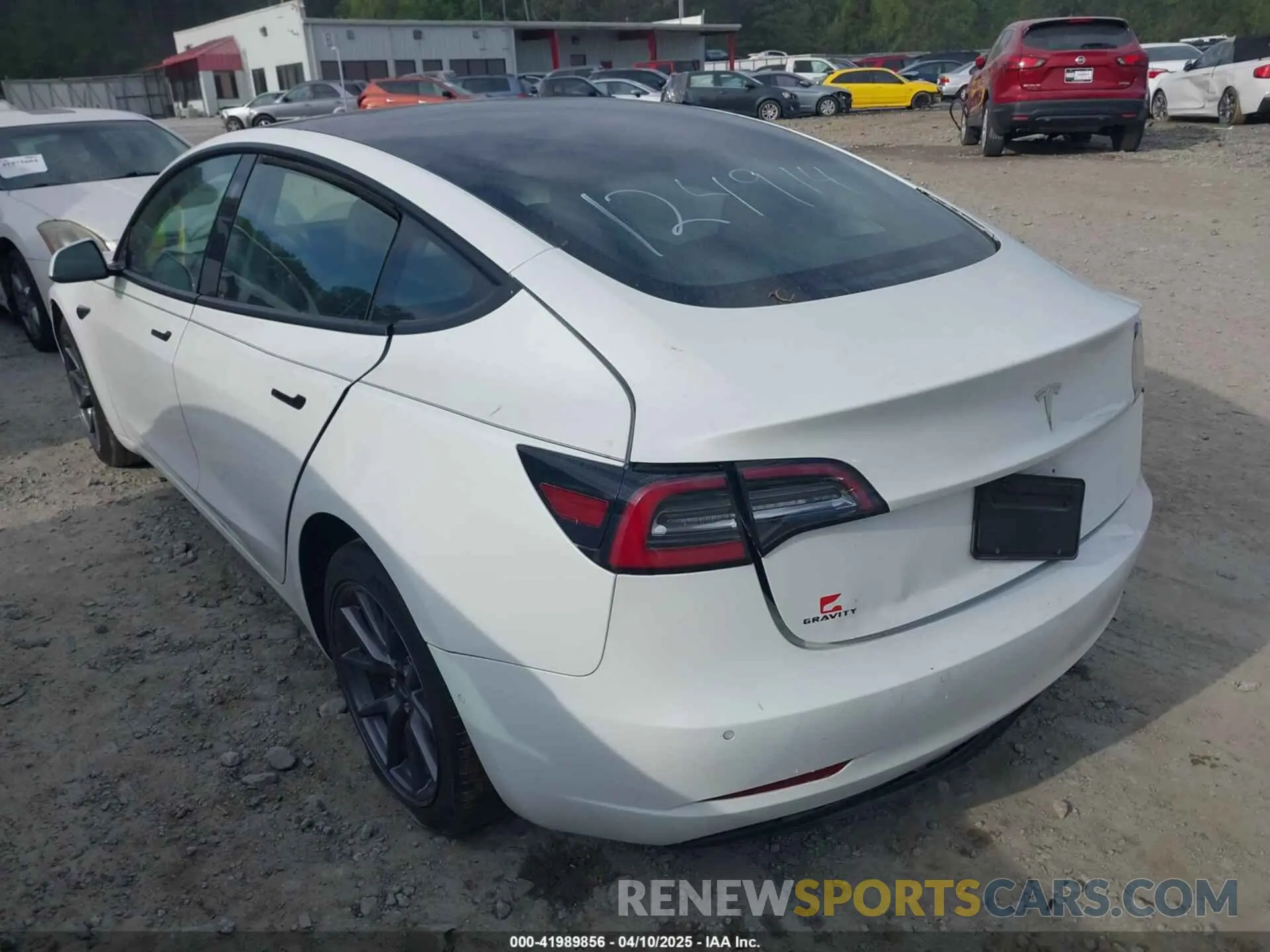 3 fotografías del automóvil dañado 5YJ3E1EA9NF124914 TESLA MODEL 3 2022