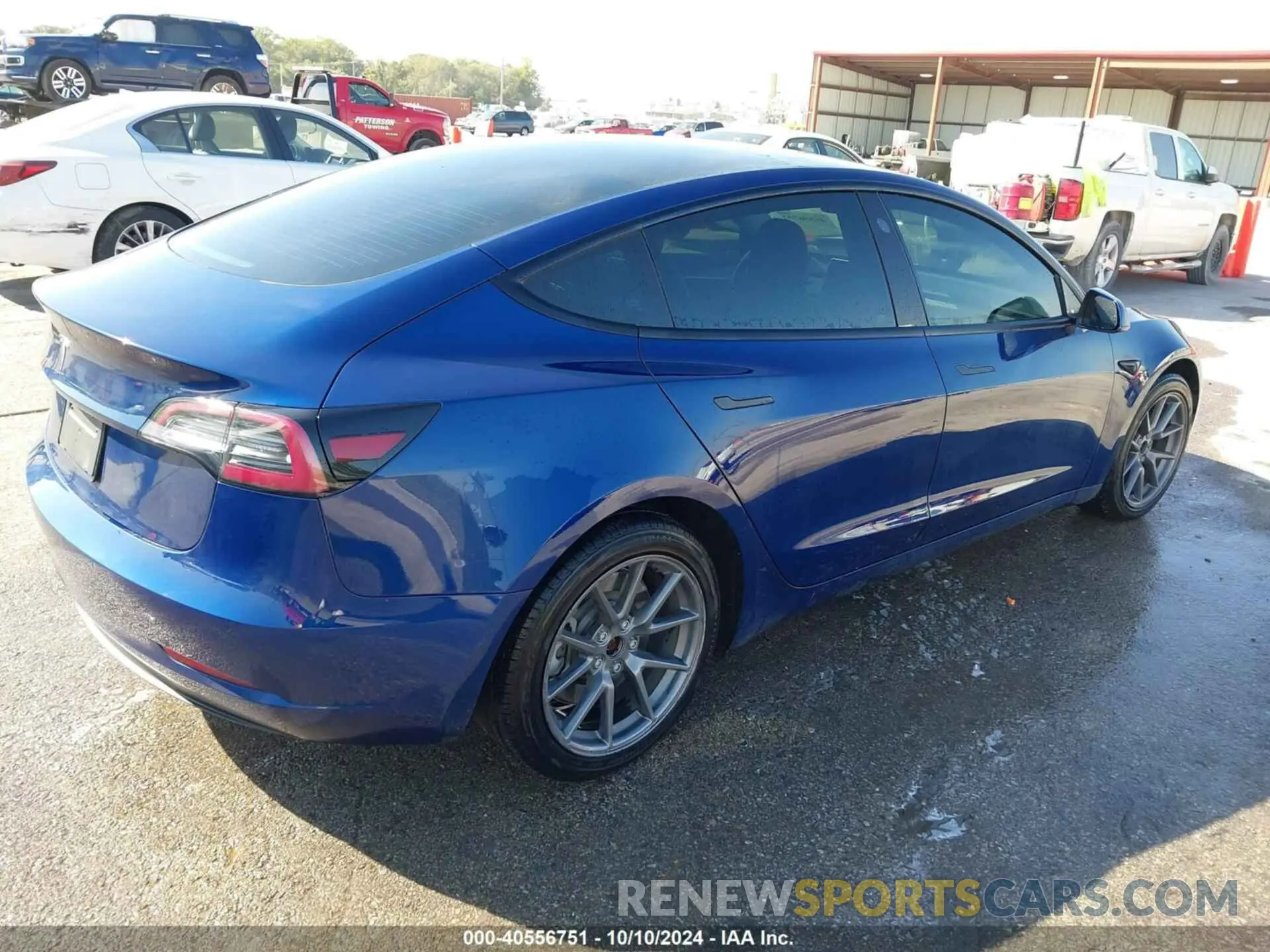 4 fotografías del automóvil dañado 5YJ3E1EA9NF185227 TESLA MODEL 3 2022