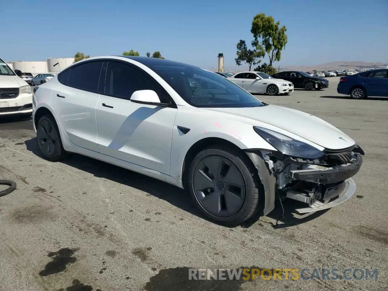 4 fotografías del automóvil dañado 5YJ3E1EA9NF302093 TESLA MODEL 3 2022
