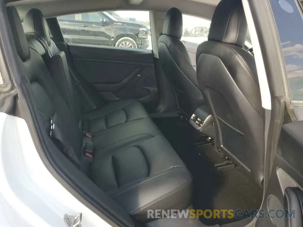 10 fotografías del automóvil dañado 5YJ3E1EA9NF310713 TESLA MODEL 3 2022