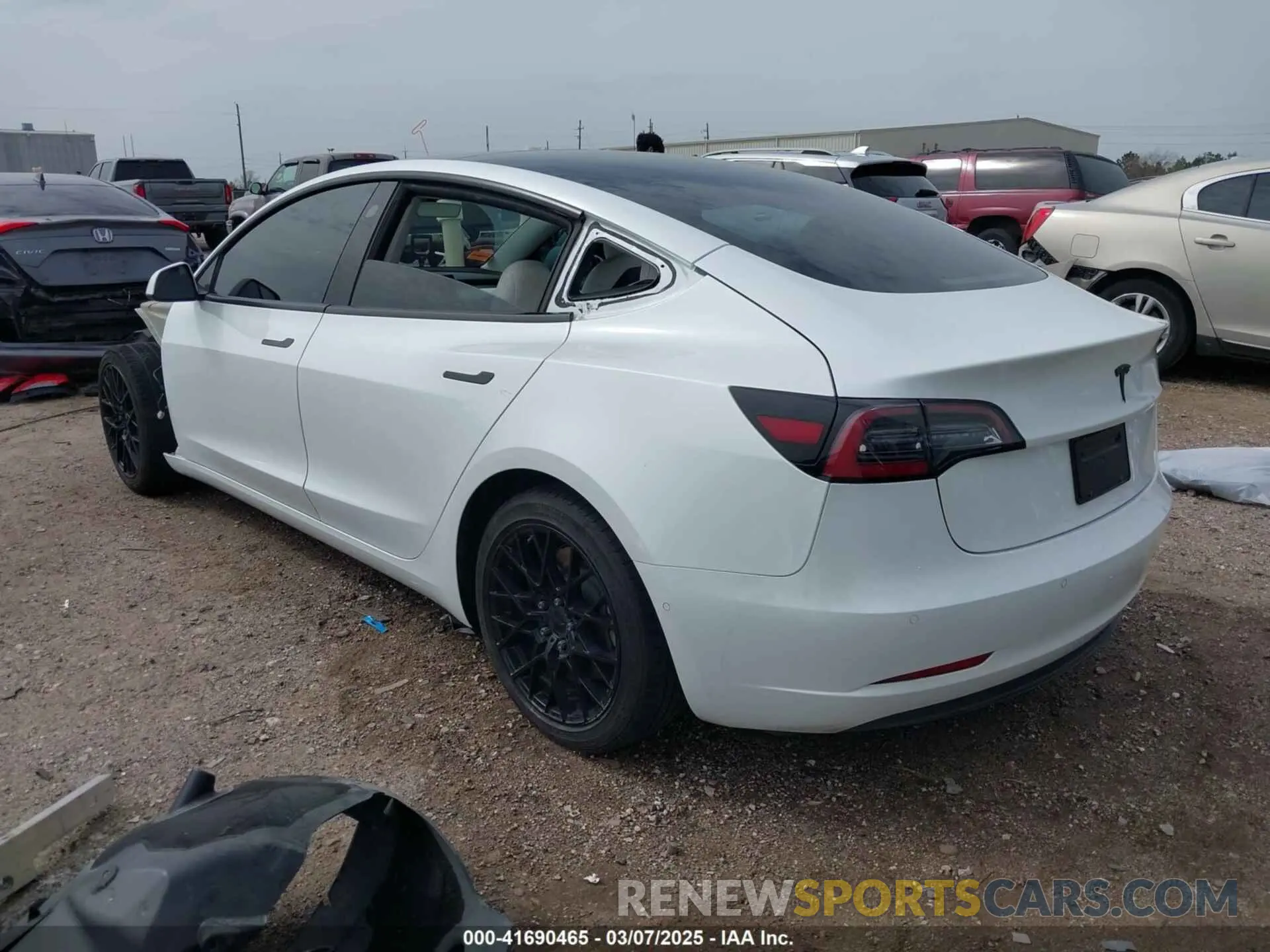 3 fotografías del automóvil dañado 5YJ3E1EA9NF337989 TESLA MODEL 3 2022