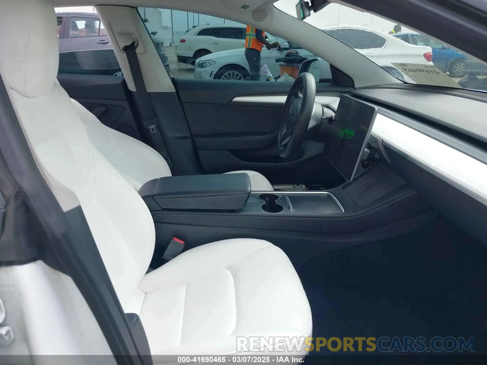5 fotografías del automóvil dañado 5YJ3E1EA9NF337989 TESLA MODEL 3 2022