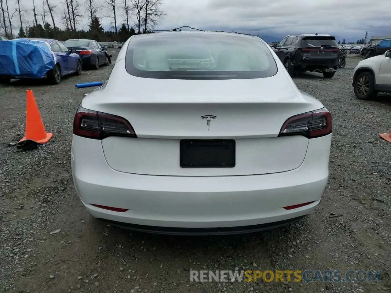 6 fotografías del automóvil dañado 5YJ3E1EA9NF360138 TESLA MODEL 3 2022