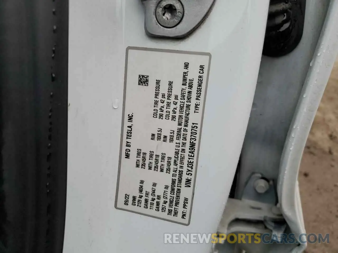 12 fotografías del automóvil dañado 5YJ3E1EA9NF370751 TESLA MODEL 3 2022