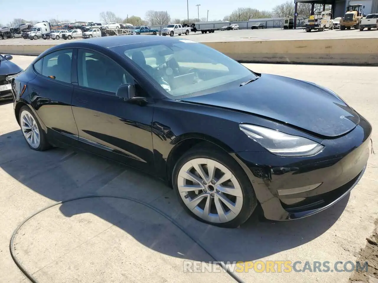 4 fotografías del automóvil dañado 5YJ3E1EA9NF372046 TESLA MODEL 3 2022