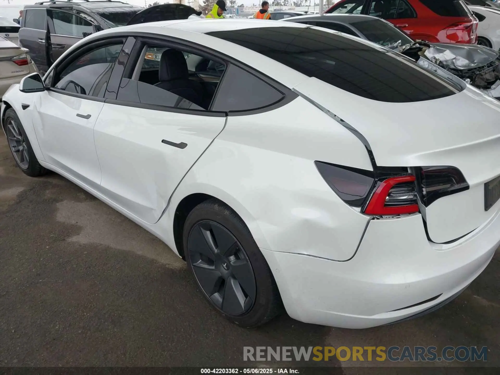 6 fotografías del automóvil dañado 5YJ3E1EAXNF117101 TESLA MODEL 3 2022