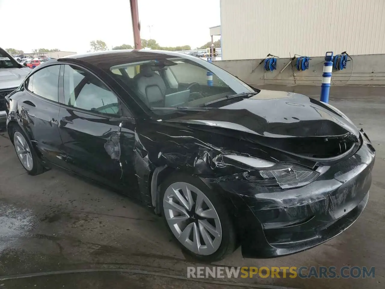 4 fotografías del automóvil dañado 5YJ3E1EAXNF186757 TESLA MODEL 3 2022