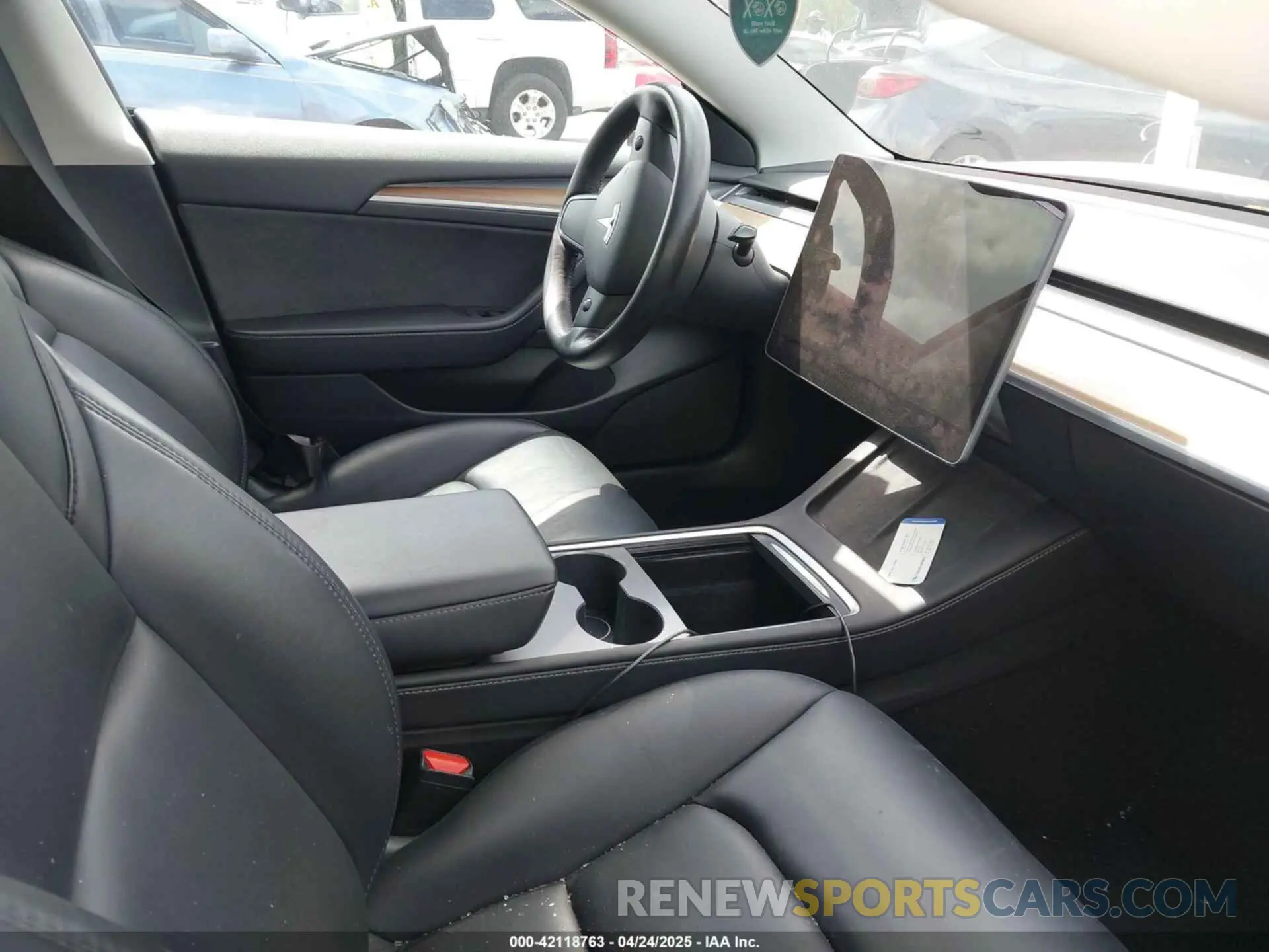 5 fotografías del automóvil dañado 5YJ3E1EAXNF288351 TESLA MODEL 3 2022