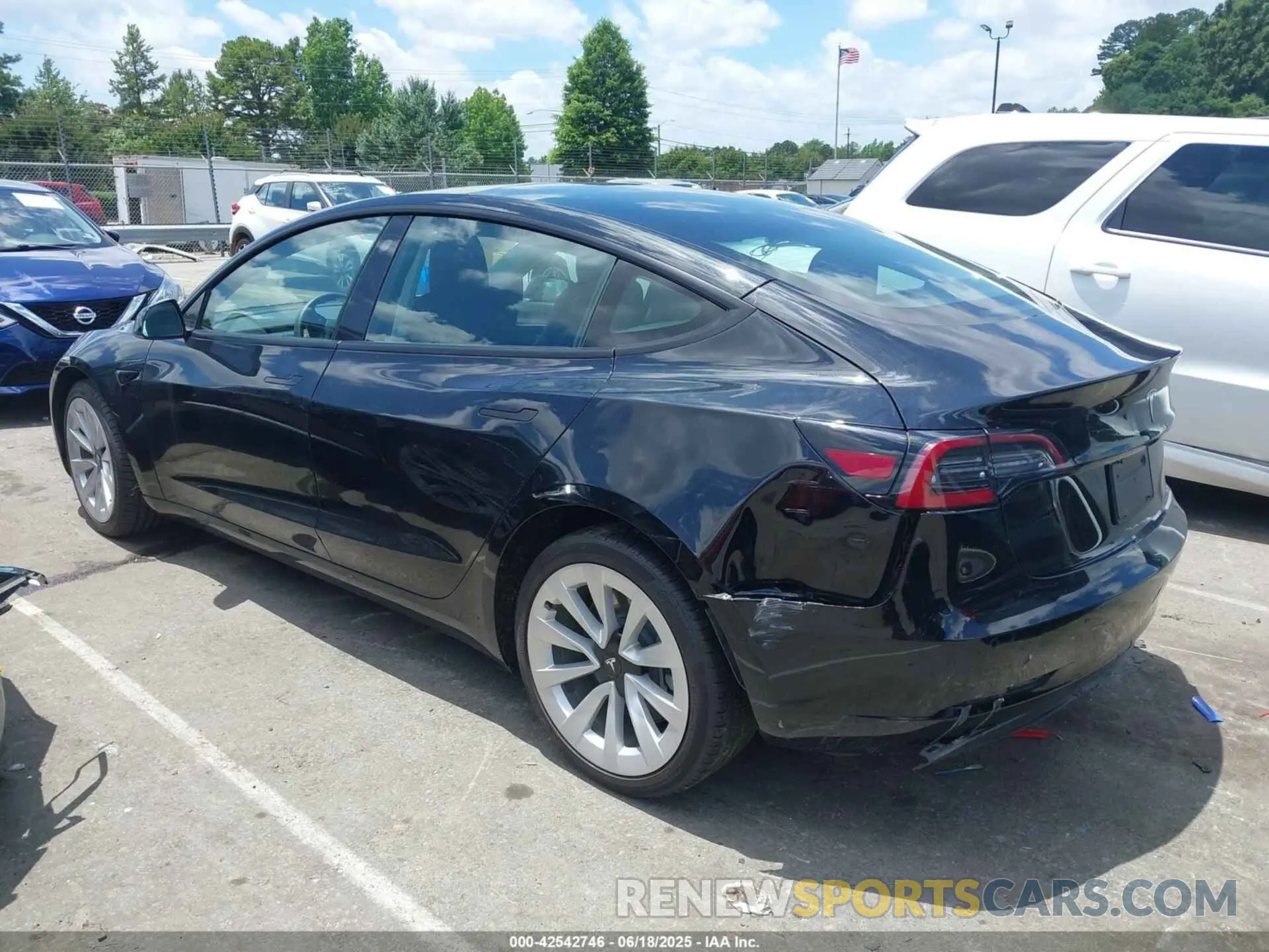 14 fotografías del automóvil dañado 5YJ3E1EAXNF291170 TESLA MODEL 3 2022
