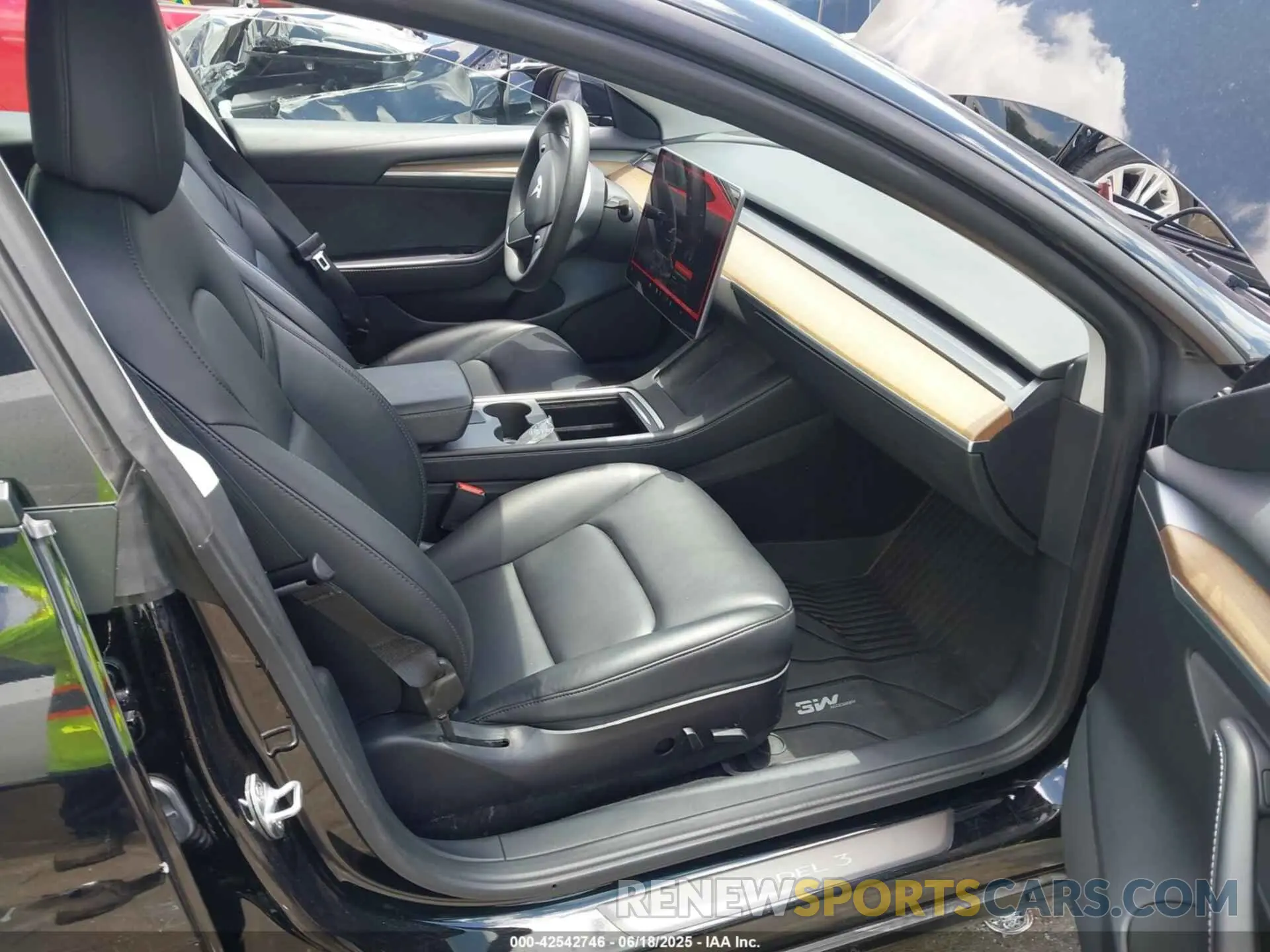 5 fotografías del automóvil dañado 5YJ3E1EAXNF291170 TESLA MODEL 3 2022
