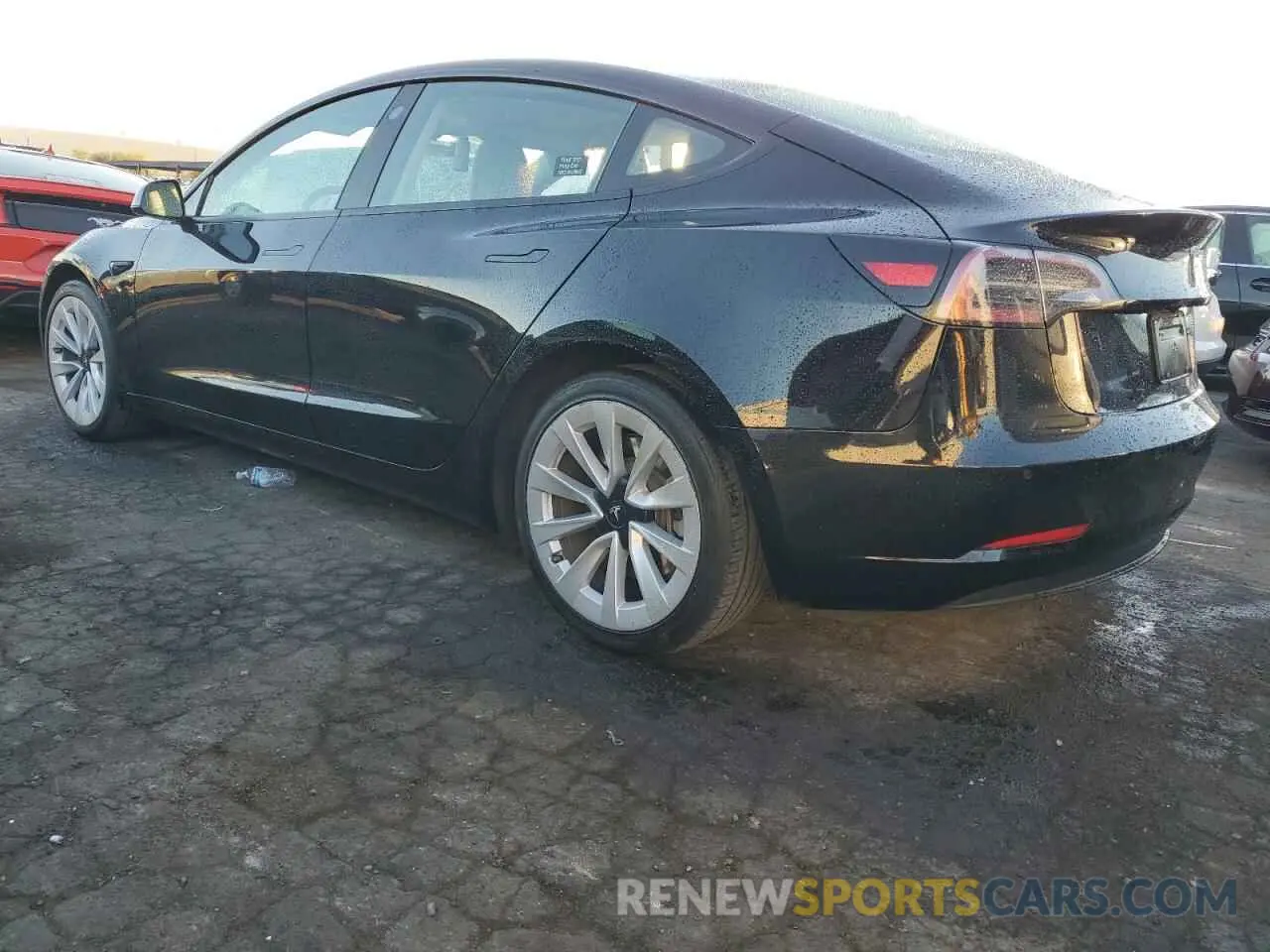 2 fotografías del automóvil dañado 5YJ3E1EAXNF291220 TESLA MODEL 3 2022