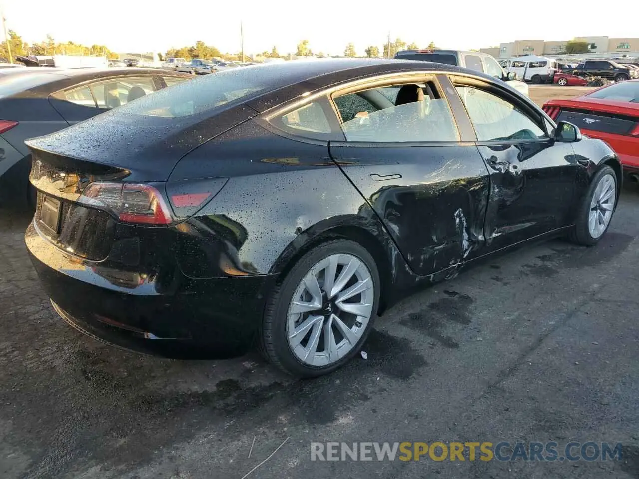 3 fotografías del automóvil dañado 5YJ3E1EAXNF291220 TESLA MODEL 3 2022