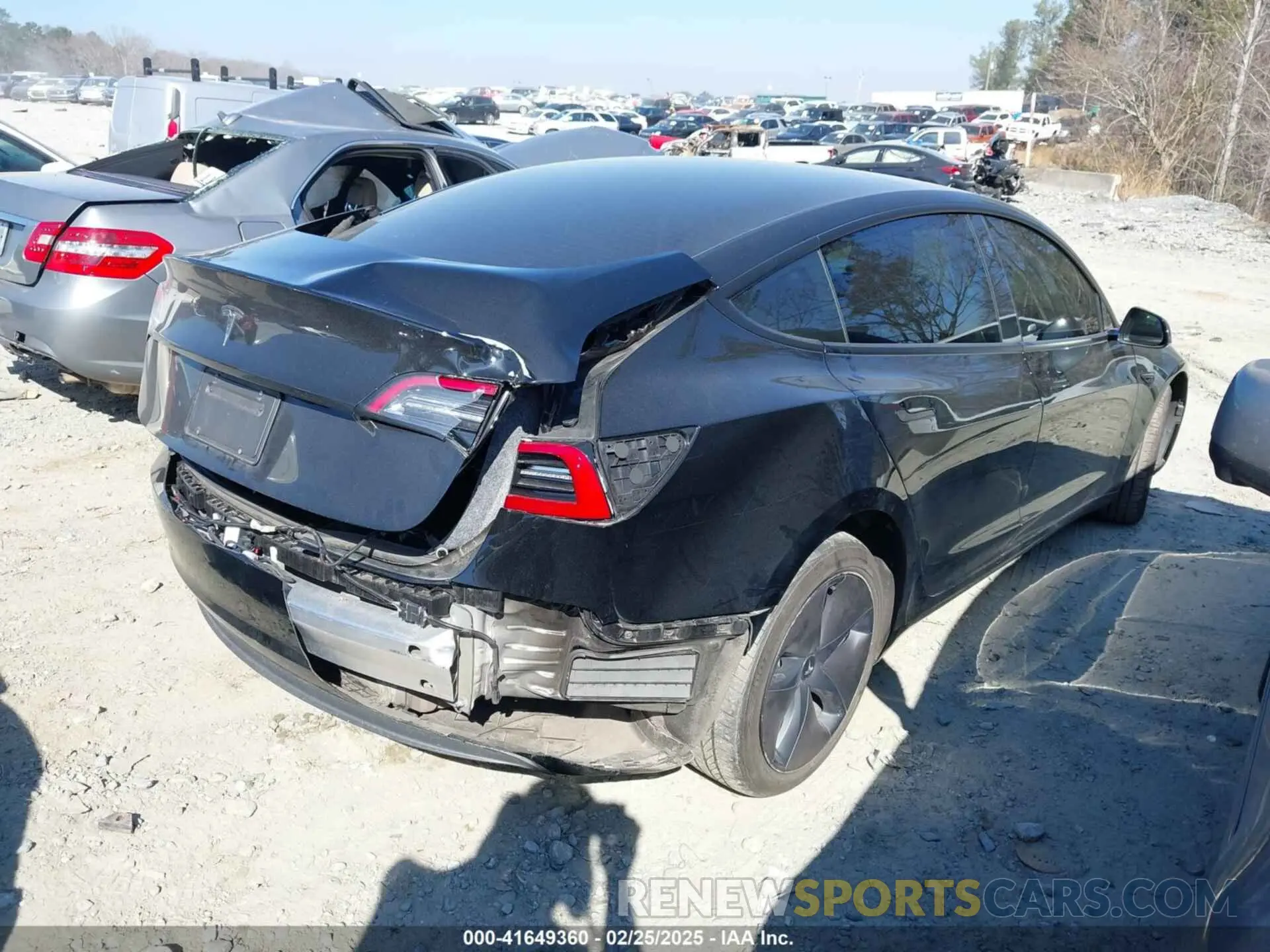 4 fotografías del automóvil dañado 5YJ3E1EAXNF305410 TESLA MODEL 3 2022
