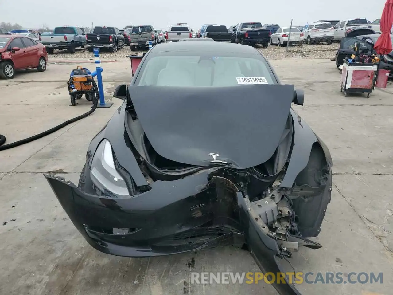5 fotografías del automóvil dañado 5YJ3E1EAXNF310994 TESLA MODEL 3 2022