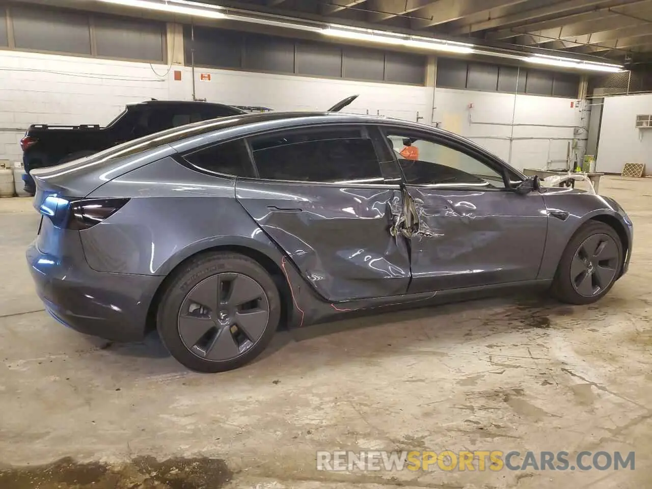 3 fotografías del automóvil dañado 5YJ3E1EAXNF313989 TESLA MODEL 3 2022